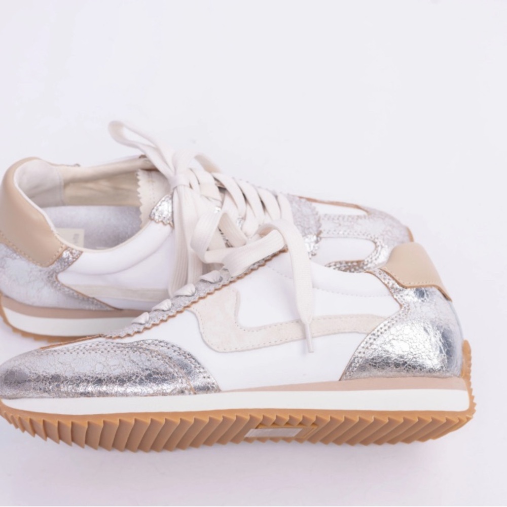 Dolce Vita Notice Sneakers Silver